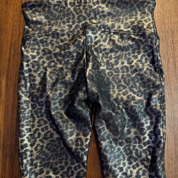 SPANX Faux Leather Leopard Print Bike Short - Size Medium - Picture 2 of 4